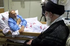 رهبر معظم انقلاب: آیت‌الله حسن‌زاده‌آملی، روحانی دانشمند و ذوفنون و از جمله‌ی چهره‌های نادر و فاخر این دوره بود