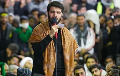 همراهی &zwnj;میثم مطیعی با زائران در قدردانی و تشکر از خدّام موکب&zwnj;های اربعین