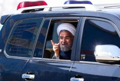 نظر سنجی نوین به سبک رئیس جمهور!