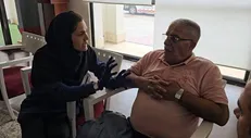 حسن روشن زیر نظر پزشک تیم ملی