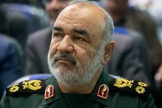 پیام سردار سلامی به حجت الاسلام حاجی صادقی / تعالی معنوی پاسداران مهم‌ترین عامل قدرت نرم سپاه است