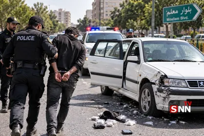 تعقیب و گریز پلیسی در بلوار معلم؛ فرار خرده&zwnj;فروش مواد مخدر با شلیک به لاستیک خودرو ناکام ماند +فیلم
