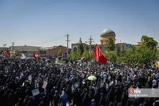 تشییع ۲ شهید حادثه تروریستی حرم شاهچراغ(ع)
پیکر مطهر شهدای حادثه تروریستی حرم شاهچراغ (ع) ساعت ۹ صبح چهارشنبه ۲۵ مرداد۱۴۰۲ از میدان شهدا تا حرم مطهر احمد بن موسی شاهچراغ (ع) شیراز تشییع شد.
