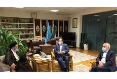 تقدیر نماینده ولی فقیه در لرستان از کمک شریعتمداری به سیل زدگان استان