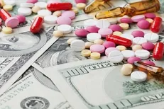 کمیسیون بهداشت به موضوع اختصاص ۵۰۰ میلیون یورو از صندوق ذخیره ارزی به صنایع دارویی کشور ورود کند