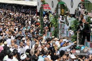 مراسم تشییع پیکر مطهر ۱۵۰ شهید دفاع مقدس در تهران