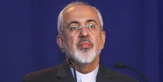 ظریف: ربع قرن پس از کشتار سربرنیتسا اروپا دوباره گرفتار همان سستی شده است