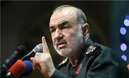 ۹ دی لیلةالقدری است که از هزاران ماه برای انقلاب ما زیباتر شد/ راه سعادت مسلمانان در حمایت از، ولی فقیه است