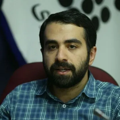 اشعری: راه حل کنترل تورم کاهش رشد نقدینگی است/ امکان نظارت بر تخصیص ارز ۴۲۰۰ وجود ندارد