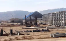 پتروشیمی اندیمشک؛ از رویای اشتغال زایی تا بیابانی بی آب و علف / اعتباراتی که بدون حساب و کتاب بذل و بخشش می‌شوند!