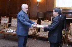 دیدار سفیر آکردیته کامبوج با ظریف