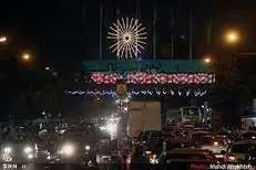 باید نسبت به فرح و سرور اهل بیت مسرور باشیم/شهر را متناسبت با اعیاد آذین‌بندی کنیم