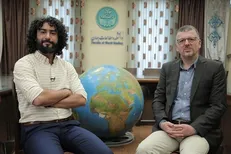 رضا یزدانی شاعر به «ساعت به وقت قدس» می‌آید + فیلم