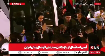 بازیکنان تیم ملی فوتبال زنان ایران در آغوش ملت + فیلم