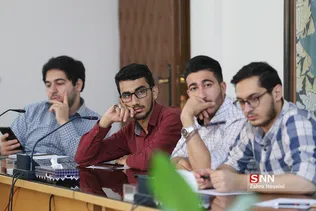 نشست رئیس جهاد دانشگاهی با دانشجویان فنی دانشگاه تهران