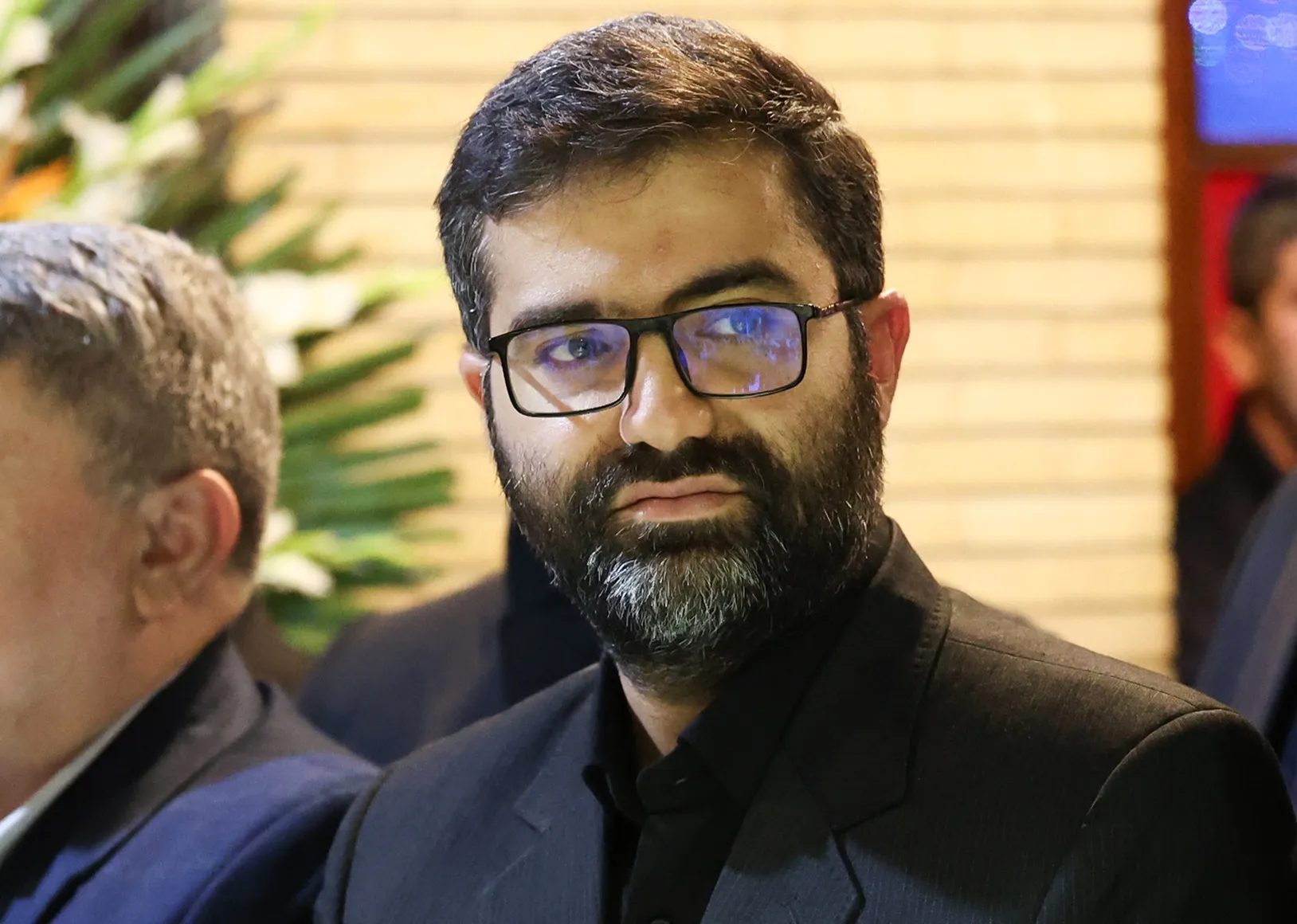 سقاب اصفهانی: تغییر قیمت بنزین در کرمان به‌دلیل برخی بی‌تدبیری‌ها متوقف شد + فیلم