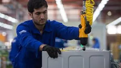 اجرای طرح سیاست&zwnj;های اقتصادی برای خارج کردن کشور از بحران&zwnj;هاست