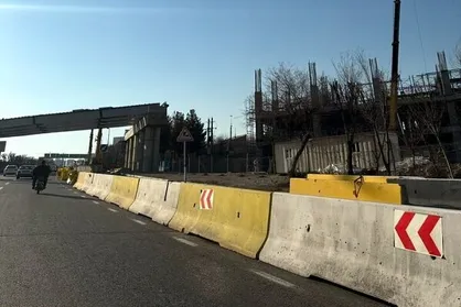 بزرگراه شهید سلیمانی حدفاصل بزرگراه شهید حقانی به غرب شب&zwnj;ها مسدود است