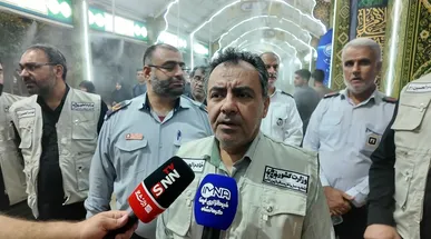 ١٠٠ اتوبوس و ۱۱ خودروی آتش‌نشانی برای خدمت‌رسانی به زائران اربعین در خسروی مستقر شد +فیلم