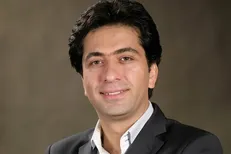 واکنش محمد معتمدی به بحران اوکراین/ نه به جنگ و نه به نژادپرستی!