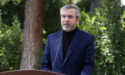 سرپرست وزارت امور خارجه: مسیر مذاکرات رفع تحریم برای دولت چهاردهم، درست و هموار است+فیلم