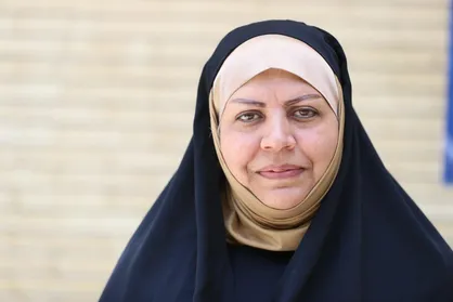 خانه&zwnj;نشینی یک مدیر کارآمد زن به دلیل استفاده از چادر/ مسیر وارونه گسترش مدیریت بانوان