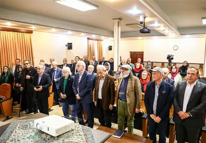 پیشکسوتان در باغ زیبا؛ جشن تولدی با رنگ&zwnj;وبوی هنر و وطن