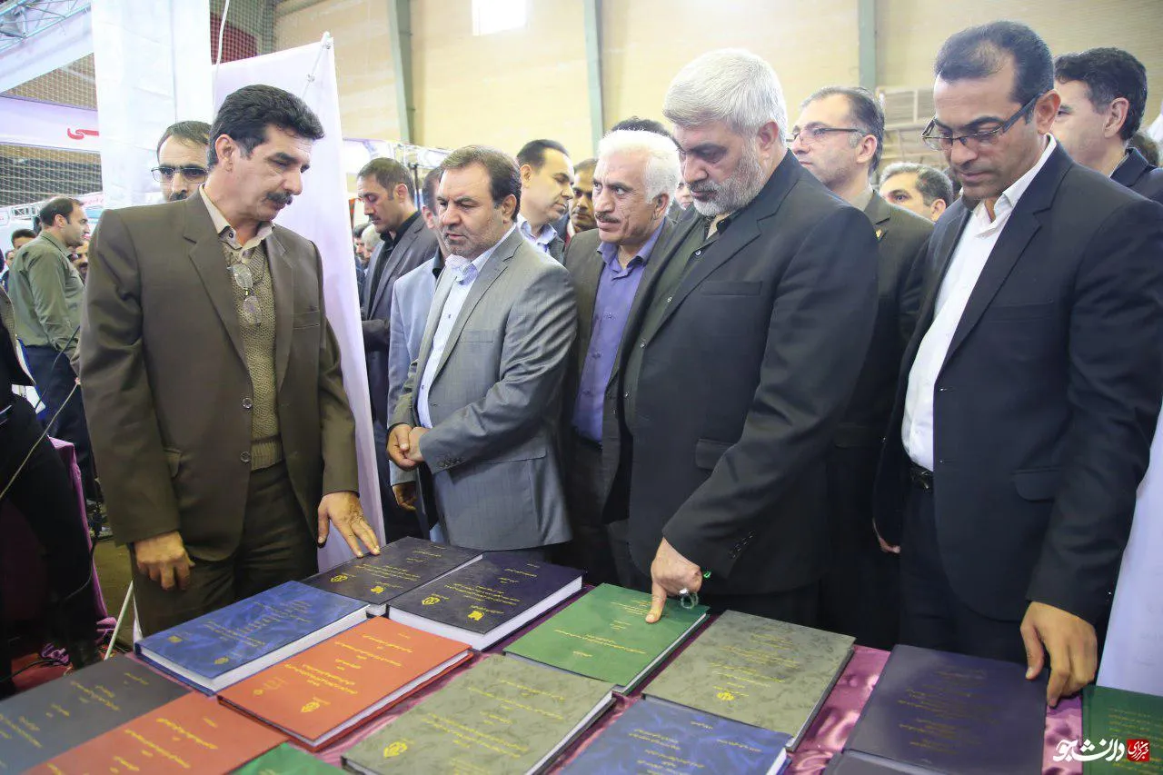 نمایشگاه دستاوردهای پژوهشی در دانشگاه لرستان افتتاح شد +تصاویر