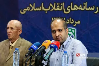 شانزدهمین نشست شنبه های انقلاب با موضوع مطبوعات 