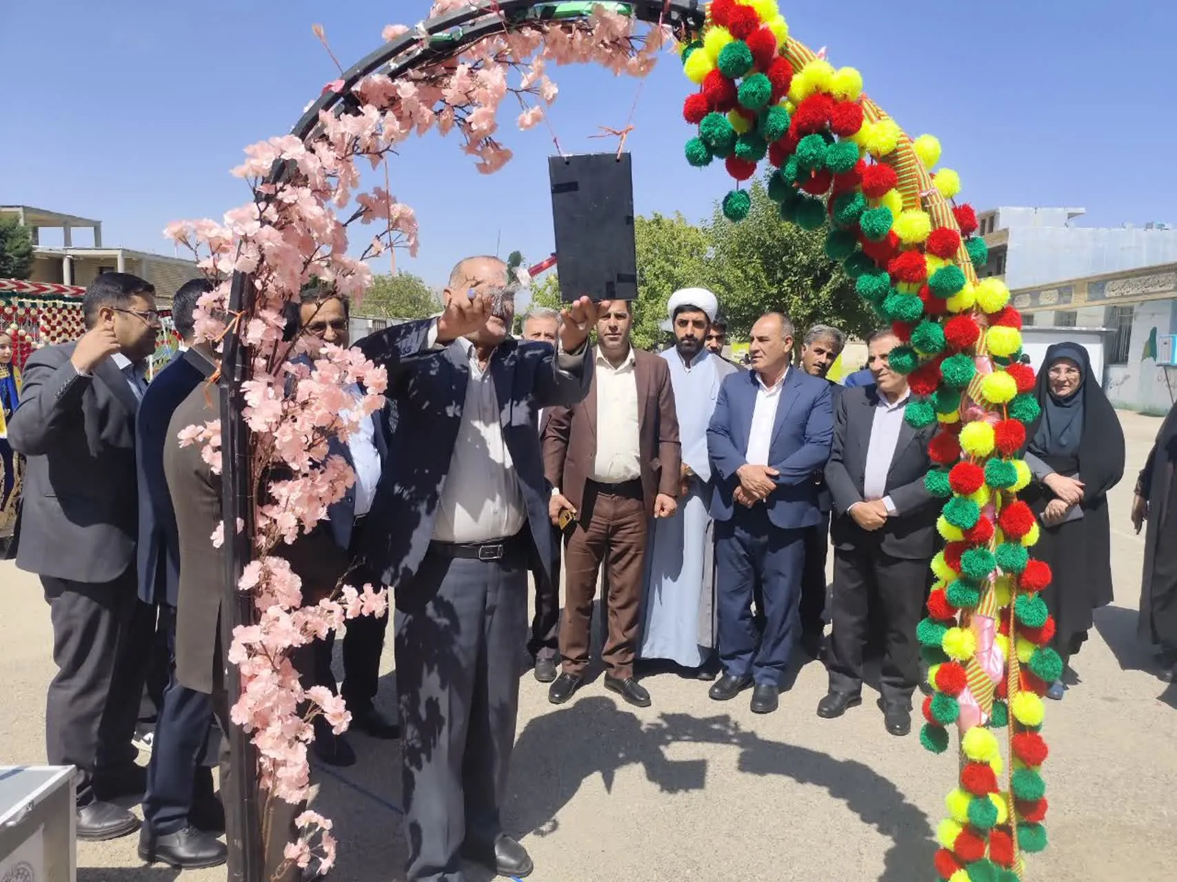 آغاز سال تحصیلی بیش از ۱۲ هزار دانش‌آموز پایه هفتم در کهگیلویه و بویراحمد