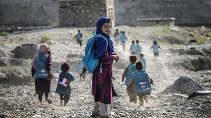 گروه جهادی دانشجویی شهید همدانی ۲۰ میلیون تومان برای دانش آموزان محروم جمع&zwnj;آوری کرد