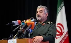 مشکلات کشور ریشه در تفکرات لیبرالی و غربی برخی مجموعه های اجرایی کشور دارد/ تهدیدات نظامی دشمن توخالی و واهی است