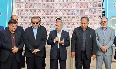 مدرسه ۱۲ کلاسه ایران یادبود شهدای میناب در بیرجند کلنگ زنی شد