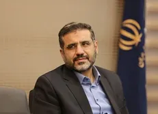 وزیر ارشاد: دو هزار تن کاغذ احتکارشده در حال توزیع است!