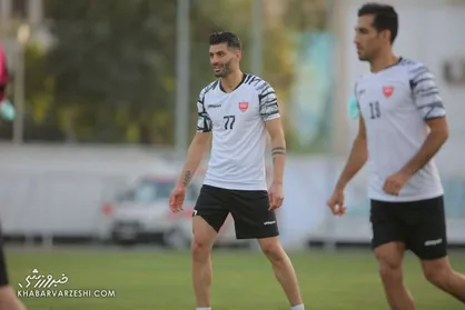 سرگیجه یحیی گل&zwnj;محمدی یک روز قبل از دیدار با استقلال/ ماجرای جناح چپ پرسپولیس