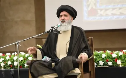 توطئه دشمنان برای آسیب به انقلاب از طریق جایگاه مساجد