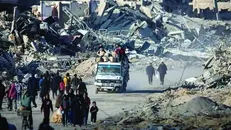 فرانسه: گذرگاه‌ها به سمت غزه بازگشایی شوند