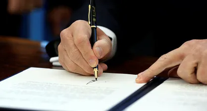تیره&zwnj;تر شدن روابط آمریکا و ترکیه/ ترامپ توقف فروش &laquo;اف ۳۵&raquo; را امضا کرد
