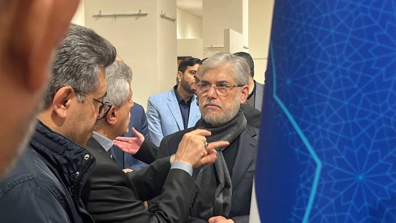 وزیر علوم