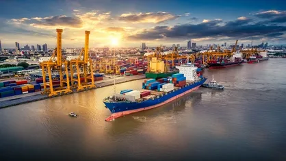 هنوز تراز تجاری مناطق آزاد مثبت نشده است