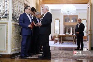 دیدار ظریف با وزیر امور خارجه ژاپن