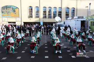 جشن روز شکوفه‌ها