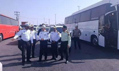 محدودیت&zwnj;های ترددی در برخی محور&zwnj;های سیرجان تا پایان ایمن&zwnj;سازی ادامه دارد/ تمرکز پلیس راهور بر بازگشایی محور&zwnj;های ترانزیتی بندرعباس