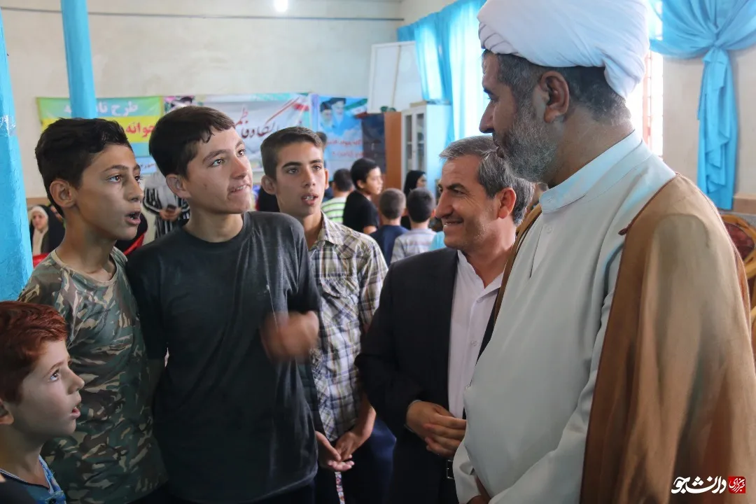 اردو  آذربایجان غربی