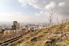 هوای تهران قابل قبول است
