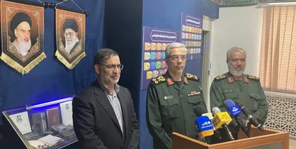 سرلشکر باقری: سپاه به خوبی از اسناد دفاع مقدس نگهداری کرده است
