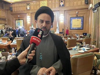 آقامیری: آسفالت&zwnj;ریزی گسترده در تهران با اولویت&zwnj;بندی محلات در حال اجراست / تولید آسفالت در تهران سه برابر شده است + فیلم