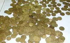 سکه های تقلبی نقد نشد