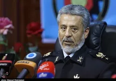 الحاق زیردریایی 