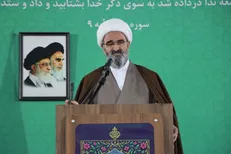 امام جمعه سمنان: ایران برتری‌جویی آمریکا را به چالش کشید